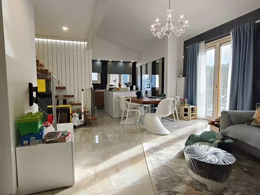Immagine 2 di Appartamento in vendita  in Via Francesco Redi 40 a Pisa