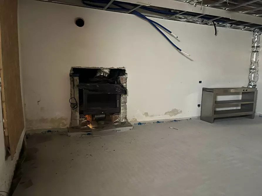 Immagine 17 di Casa indipendente in vendita  in via di sorbano del vescovo 8 a Capannori