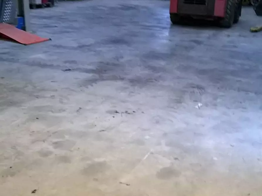 Immagine 1 di Attività commerciale in vendita  in Via Antonio Cocchi 34 a Pisa