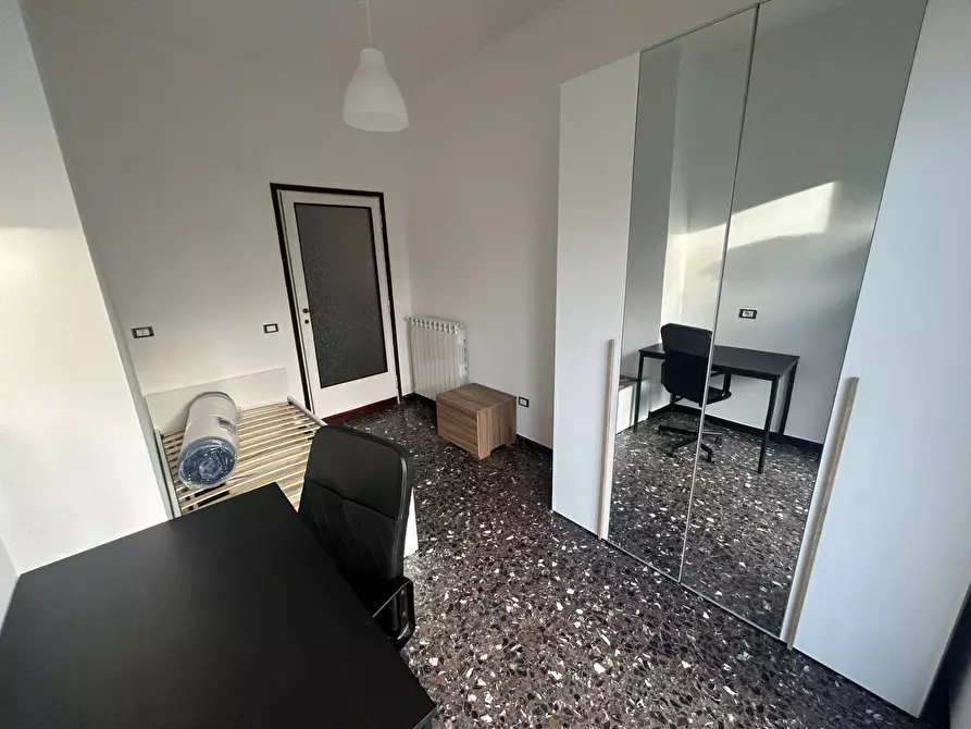 Immagine 8 di Camera in affitto  in via conte fazio 100 a Pisa