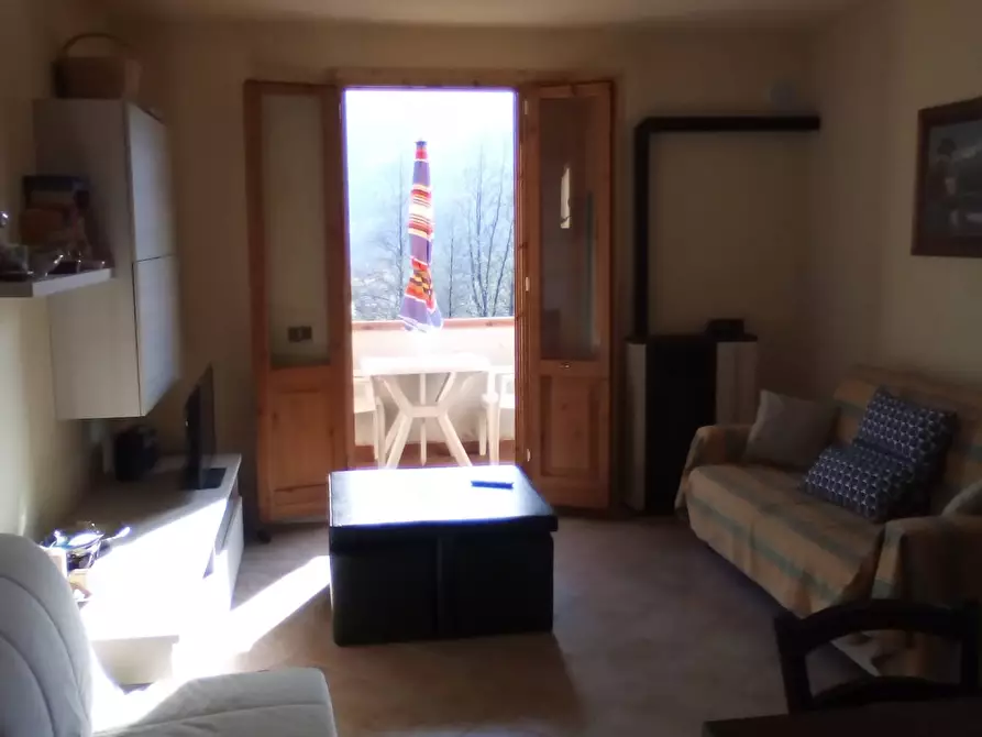 Immagine 2 di Appartamento in vendita  in Via dante Alighieri 6 a Abetone Cutigliano