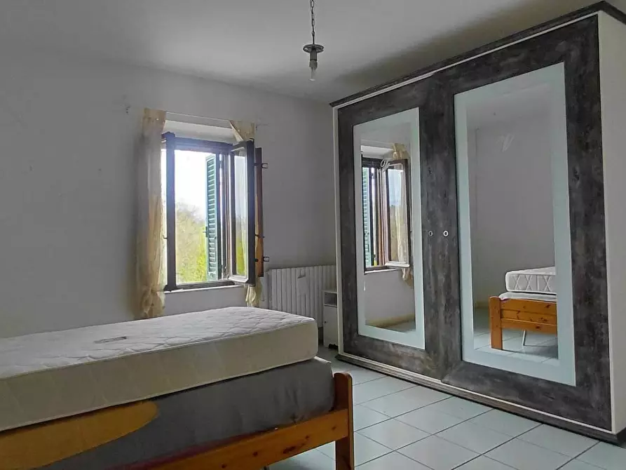 Immagine 2 di Casa indipendente in vendita  in via della pace 33 a Montecarlo