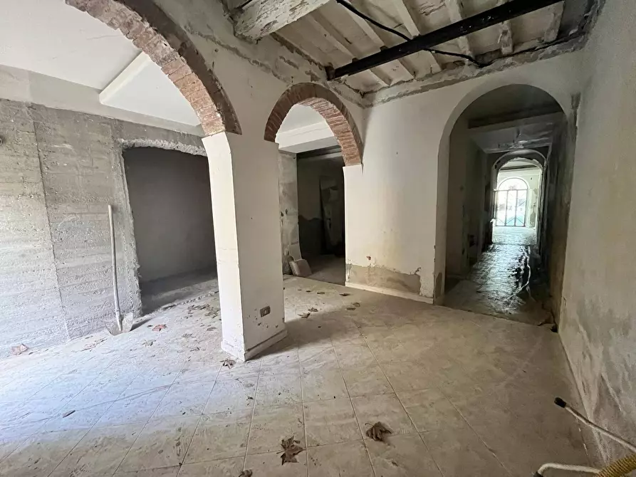 Immagine 4 di Attività commerciale in vendita  in Piazza Santa Caterina 1 a Pisa