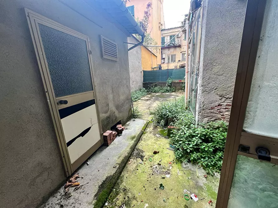 Immagine 9 di Attività commerciale in vendita  in Piazza Santa Caterina 1 a Pisa