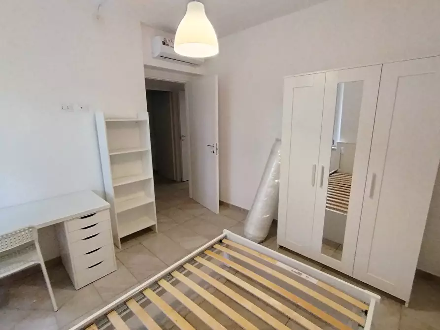 Immagine 13 di Camera in affitto  in via del carmine 18 a Pisa