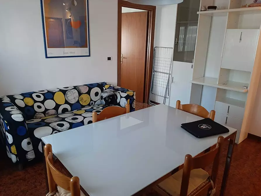 Immagine 2 di Appartamento in vendita  in Via Filippo Buonarroti 11 a Pisa
