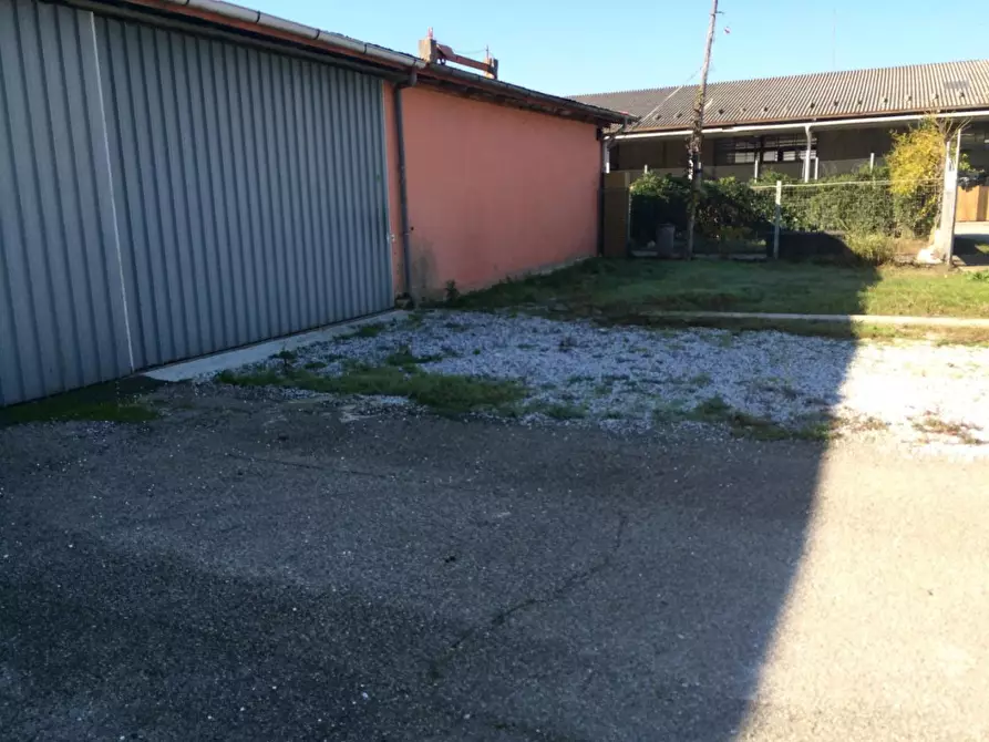Immagine 4 di Magazzino in affitto  in san martino u 12 a San Giuliano Terme