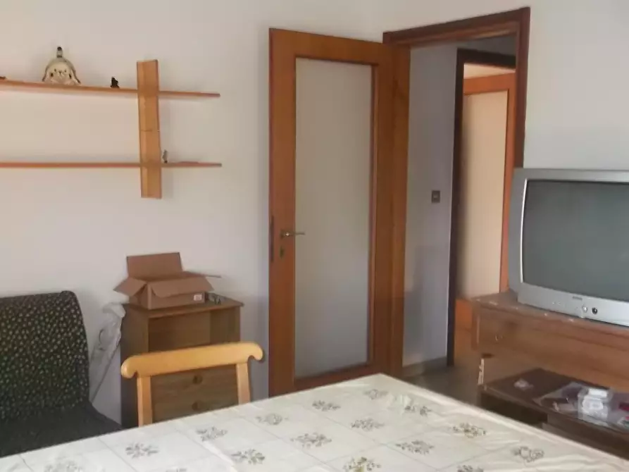 Immagine 3 di Camera in affitto  in via aeroporto 10 a Pisa