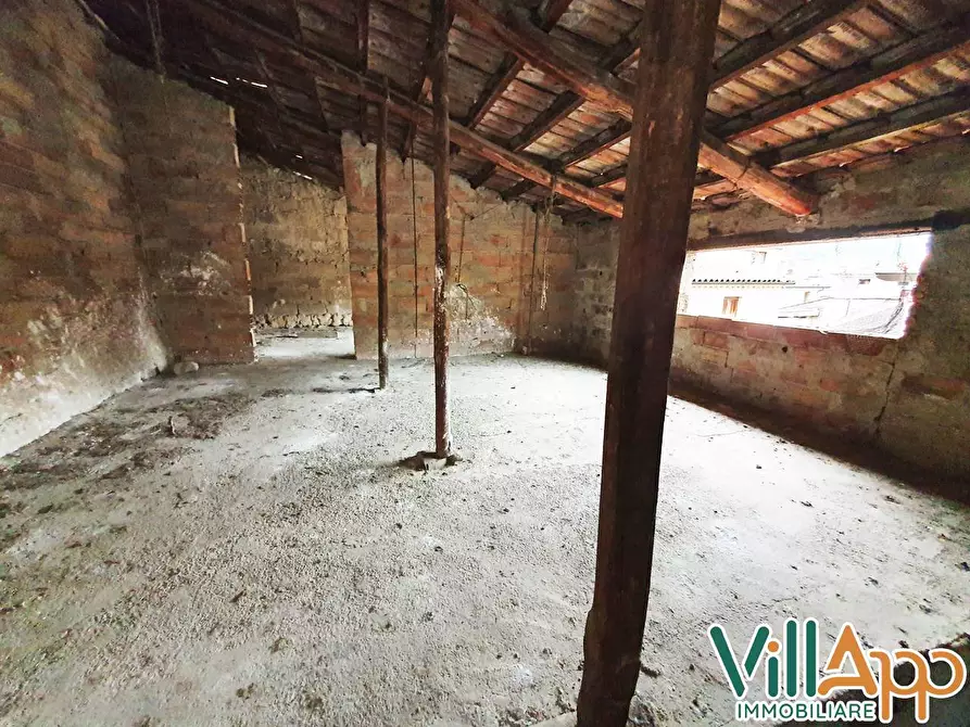 Immagine 5 di Appartamento in vendita  in Via Camillo Benso di Cavour 32 a Fondi