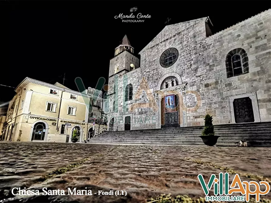 Immagine 10 di Appartamento in vendita  in Via Camillo Benso di Cavour 32 a Fondi