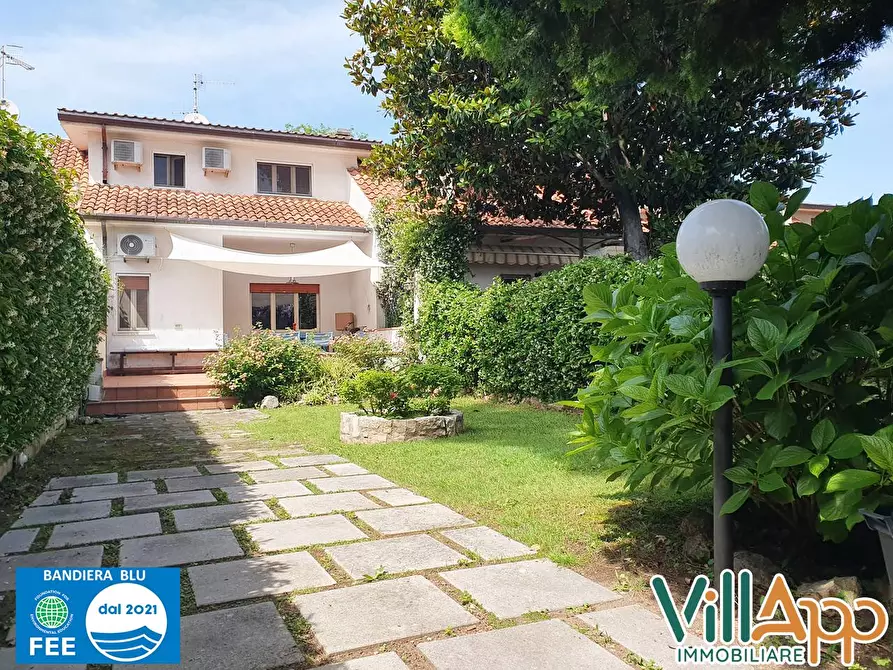 Immagine 11 di Villa in affitto  in Viale delle magnolie 10 a Sperlonga