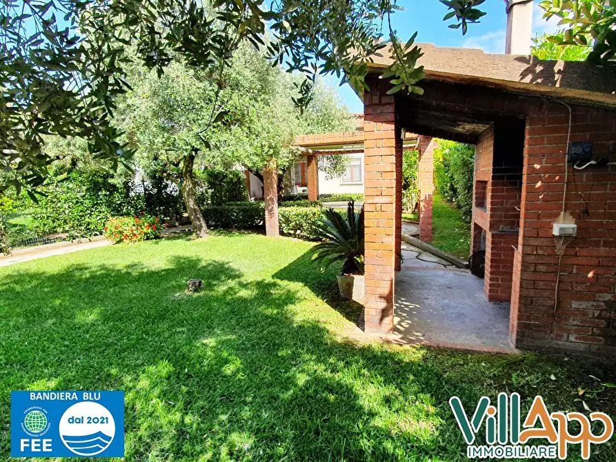 Immagine 1 di Villa in affitto  in Viale delle Magnolie 56 a Sperlonga