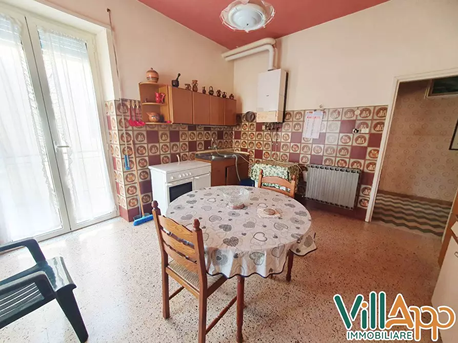 Immagine 3 di Appartamento in vendita  in Via Bettino Ricasoli 17 a Fondi