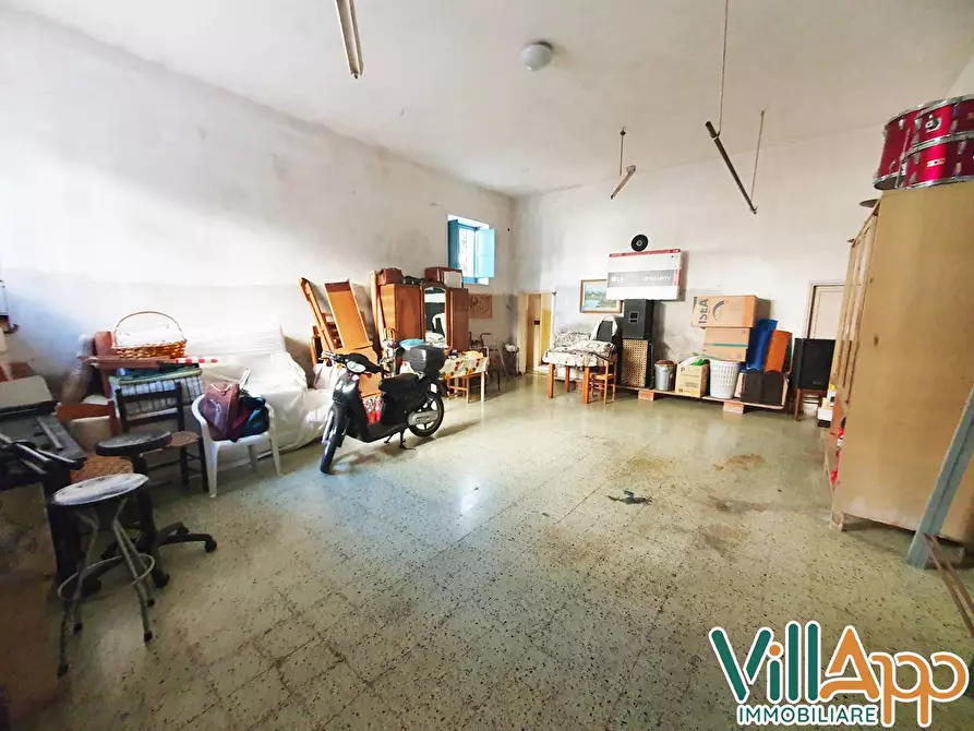 Immagine 42 di Villa in vendita  in Via Bettino Ricasoli 17 a Fondi