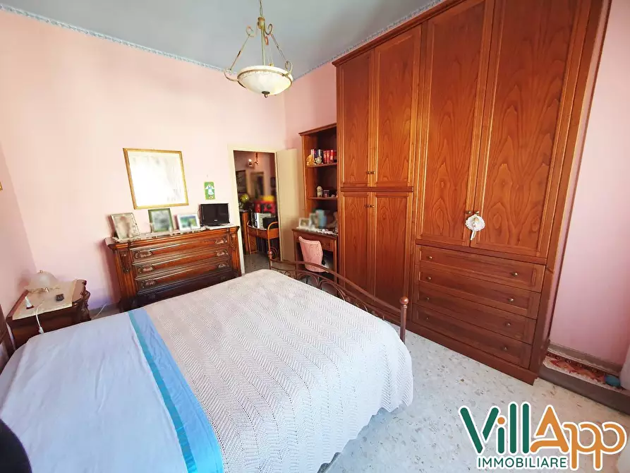 Immagine 38 di Villa in vendita  in Via Bettino Ricasoli 17 a Fondi