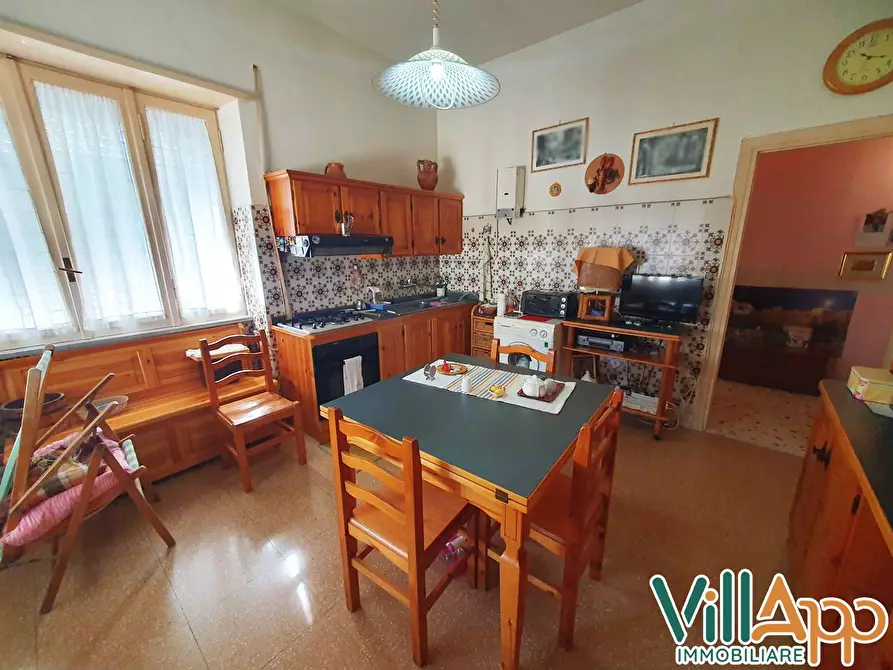 Immagine 30 di Villa in vendita  in Via Bettino Ricasoli 17 a Fondi