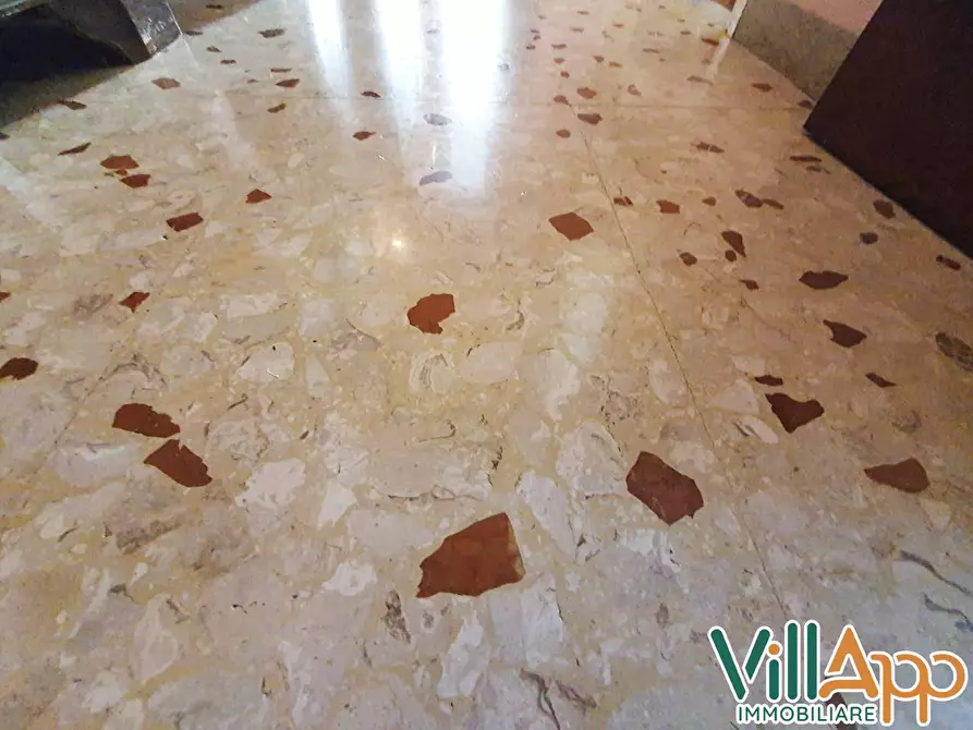 Immagine 29 di Villa in vendita  in Via Bettino Ricasoli 17 a Fondi