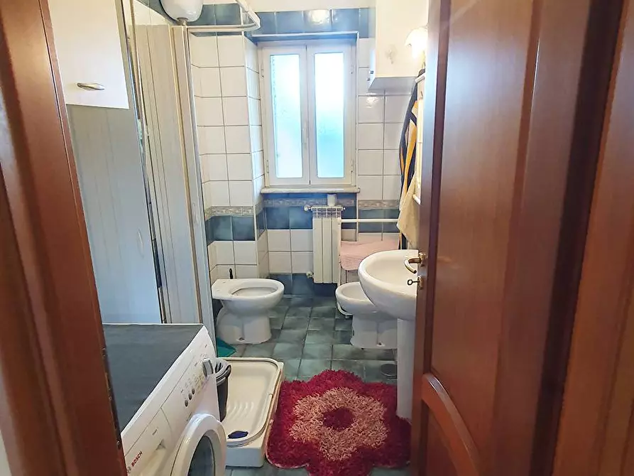 Immagine 14 di Appartamento in vendita  in Via Antonio Canova 32 a Fondi