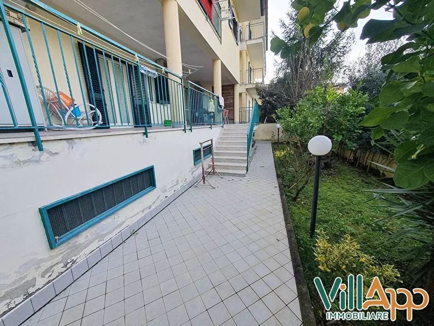 Immagine 20 di Appartamento in vendita  in Via Antonio Canova 32 a Fondi