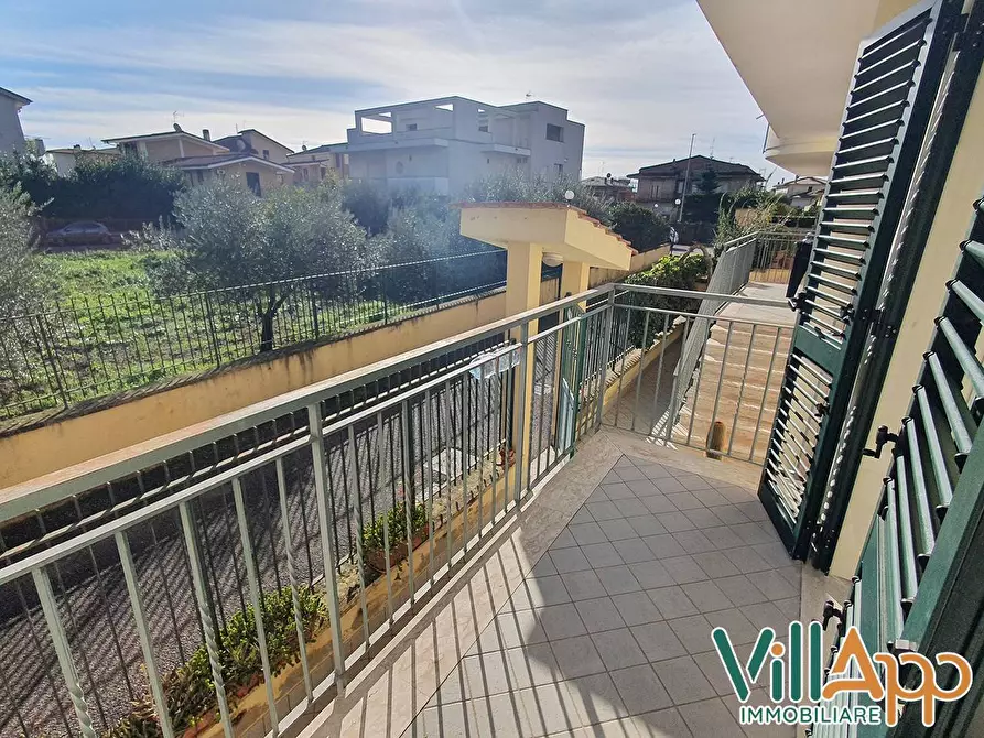 Immagine 24 di Appartamento in vendita  in Via Antonio Canova 32 a Fondi