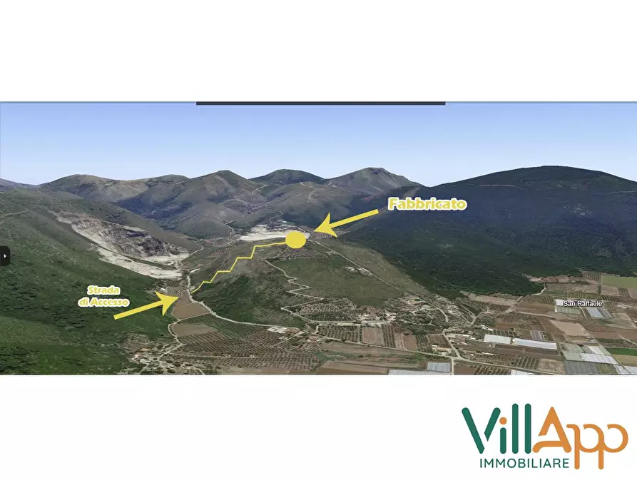 Immagine 5 di Villa in vendita  in Via San Raffaele a Fondi