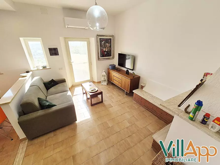 Immagine 19 di Appartamento in vendita  in Via Roma 140 a Campodimele