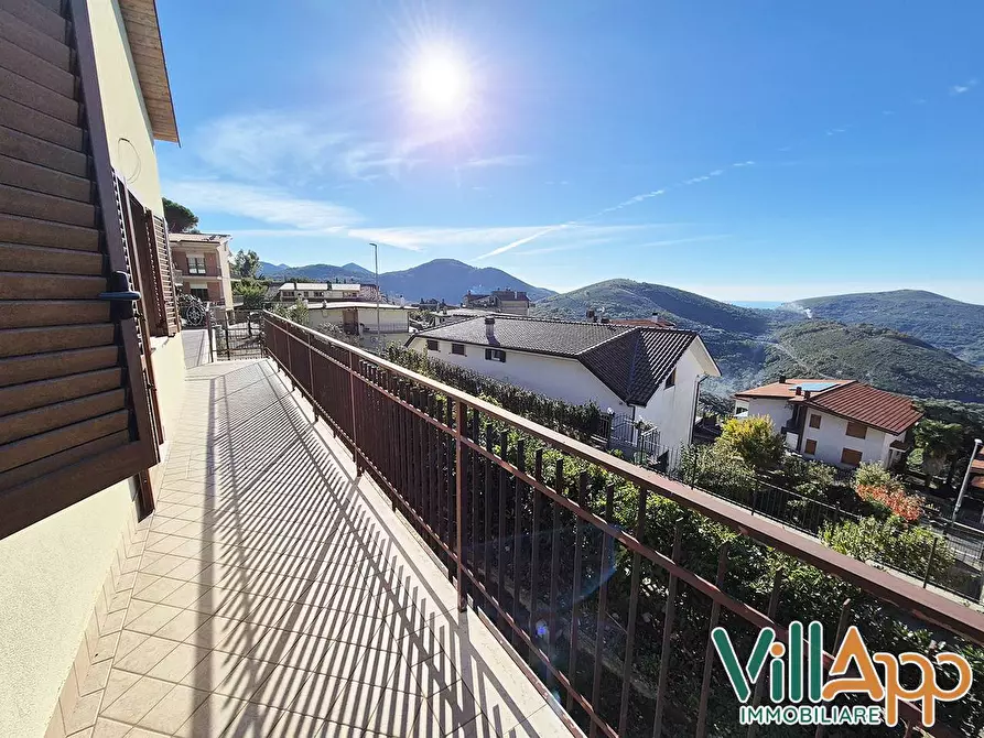 Immagine 23 di Villa in vendita  in Via del Mare 07 a Lenola