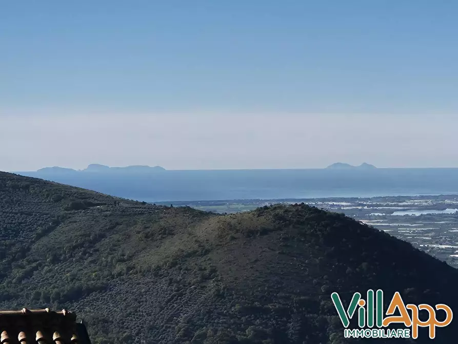 Immagine 30 di Villa in vendita  in Via del Mare 07 a Lenola