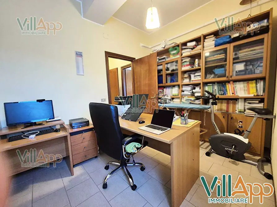 Immagine 9 di Appartamento in vendita  in Via Giordano Luca 36 a Fondi