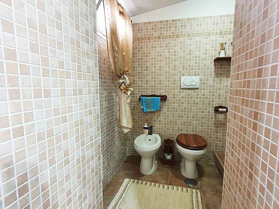 Immagine 13 di Appartamento in vendita  in Via Roma 135 a Campodimele