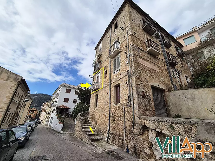 Immagine 3 di Appartamento in vendita  in Via Roma 135 a Campodimele