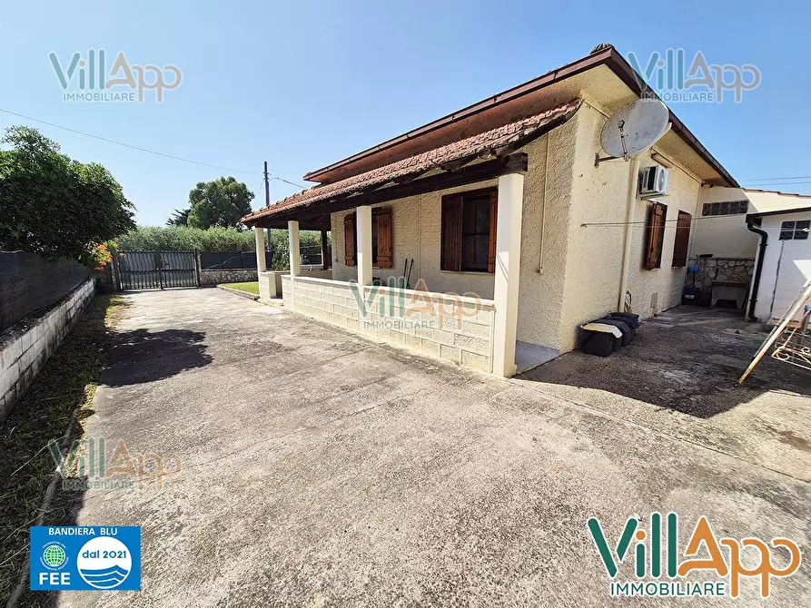 Immagine 20 di Villa in affitto  in Via Guado 150 a Fondi