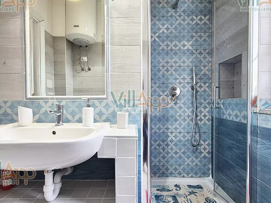 Immagine 11 di Villa in affitto  in Via Capratica 15 a Fondi