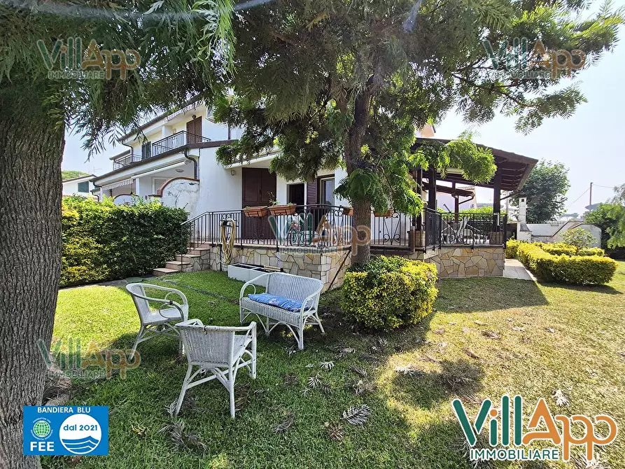 Immagine 21 di Villa in affitto  in via Flacca salto 4636 a Fondi