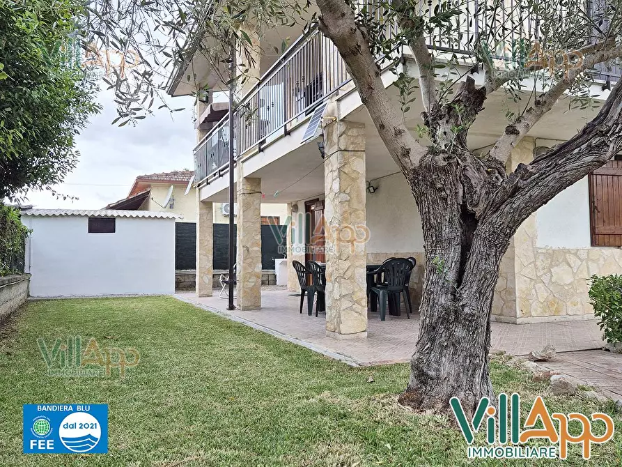 Immagine 3 di Villa in affitto  in Via Guado I 142 a Fondi