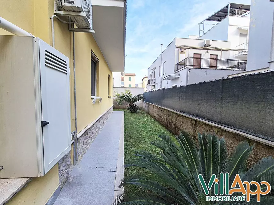 Immagine 4 di Appartamento in vendita  in Via C Cattaneo 11 a Terracina