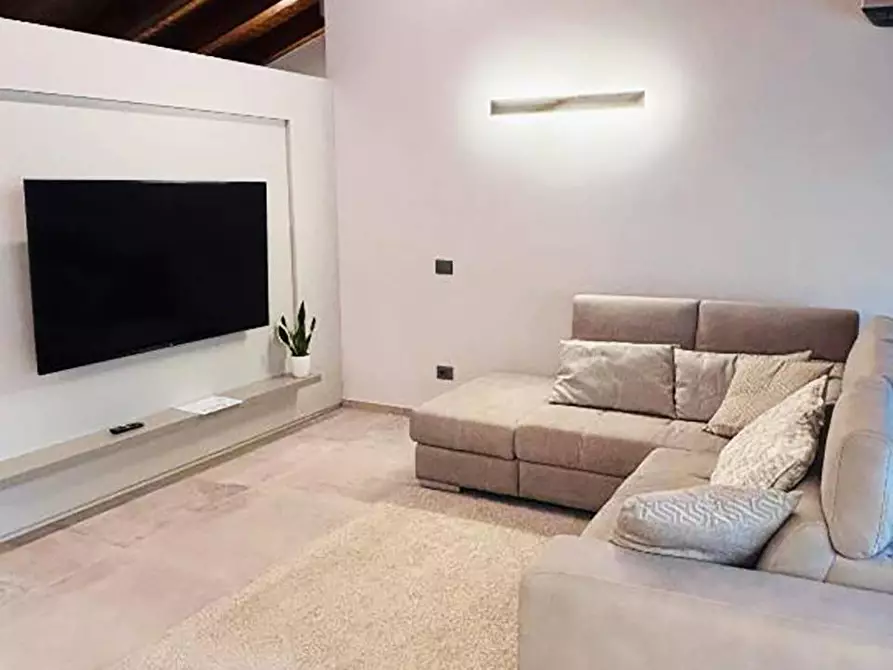 Immagine 17 di Appartamento in affitto  in Via Guglielmo Obertdan a Fondi