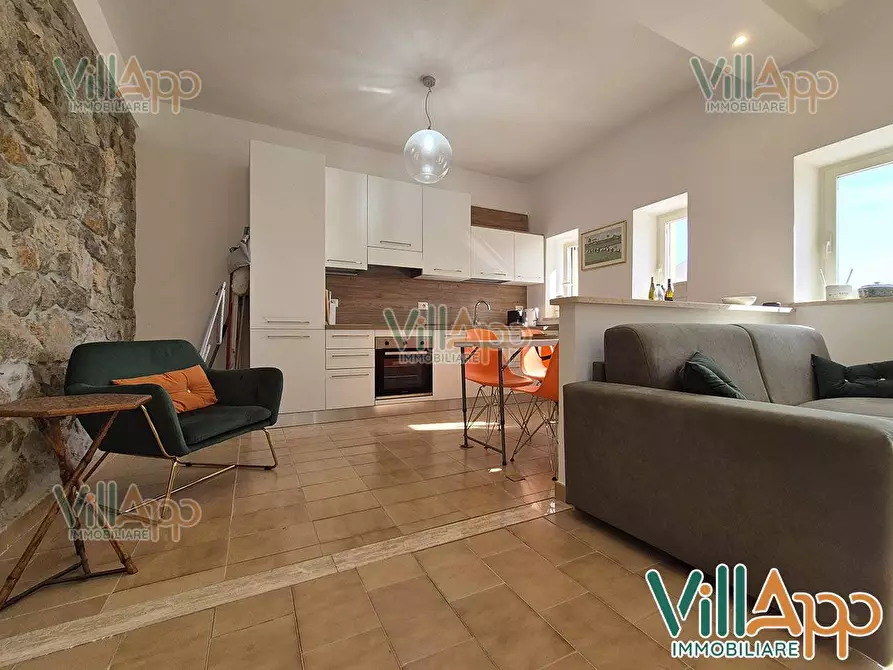 Immagine 3 di Appartamento in vendita  in Via Roma 140 a Campodimele