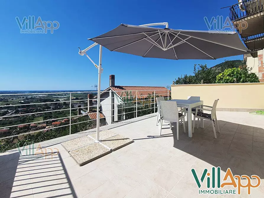 Immagine 5 di Appartamento in vendita  in Via Roma 140 a Campodimele