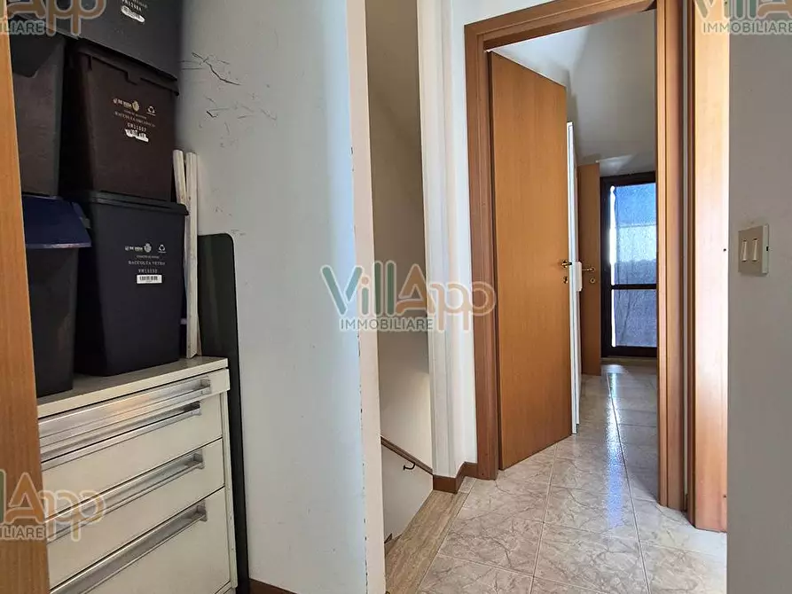 Immagine 11 di Appartamento in vendita  in Via Giovanni Bartolin 111 a Fondi