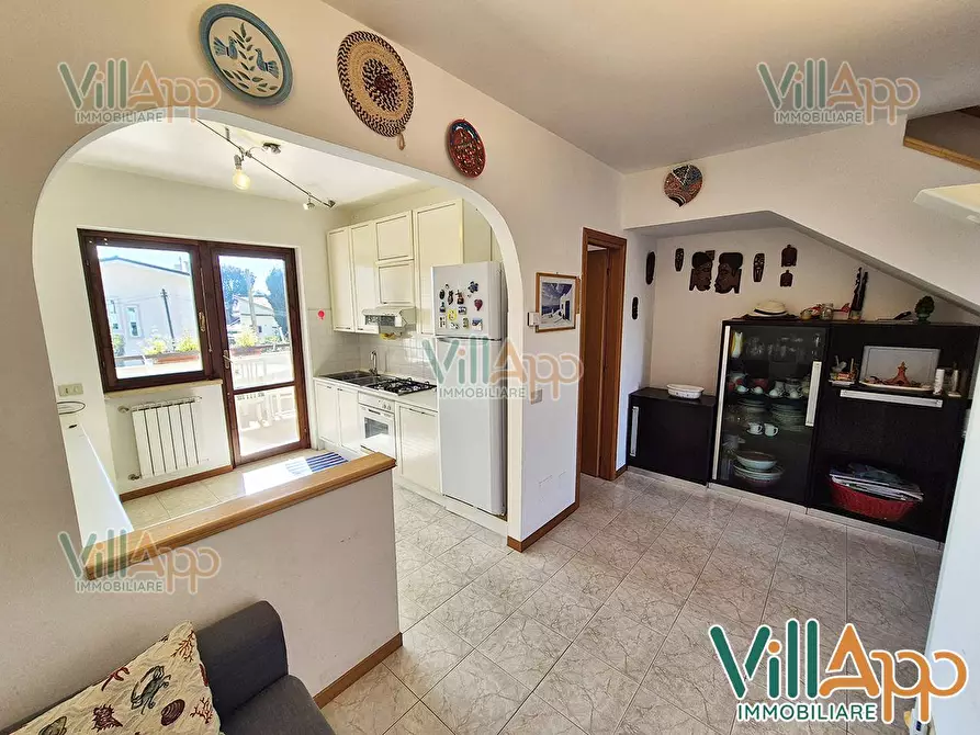 Immagine 3 di Appartamento in vendita  in Via Giovanni Bartolin 111 a Fondi