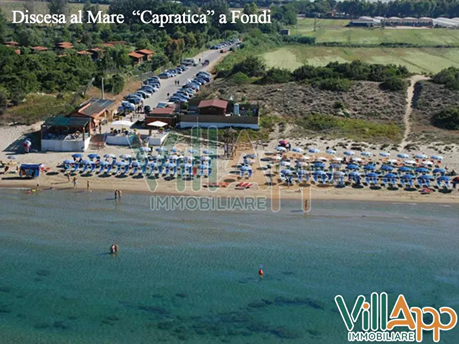 Immagine 25 di Appartamento in vendita  in Via Giovanni Bartolin 111 a Fondi