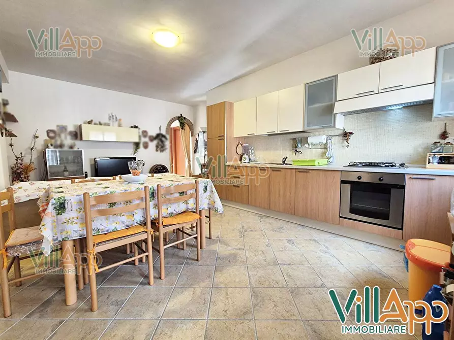 Immagine 4 di Villa in vendita  in Via del Mirto 7 a Fondi