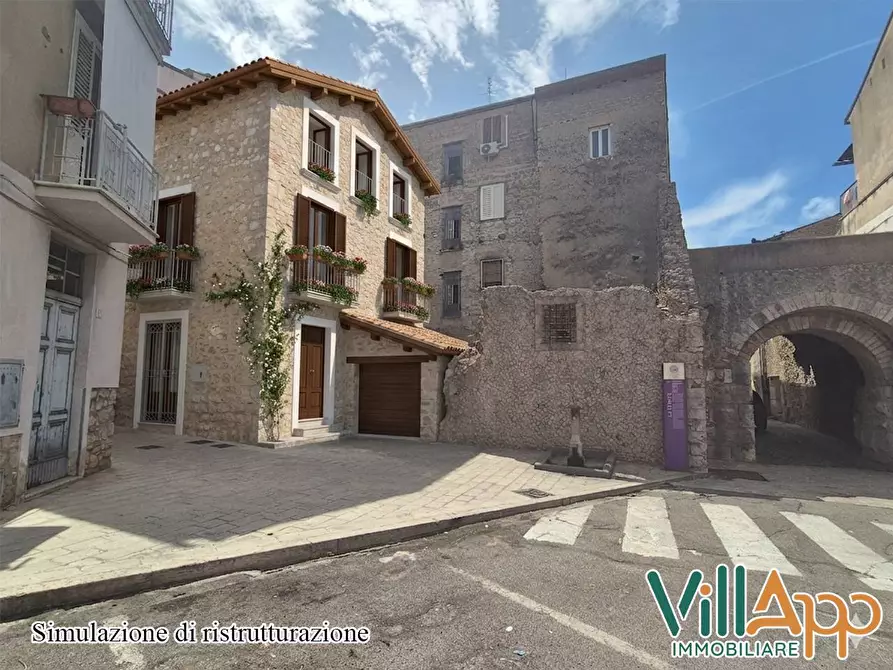 Immagine 1 di Appartamento in vendita  in Via dei Volsci 8 a Fondi
