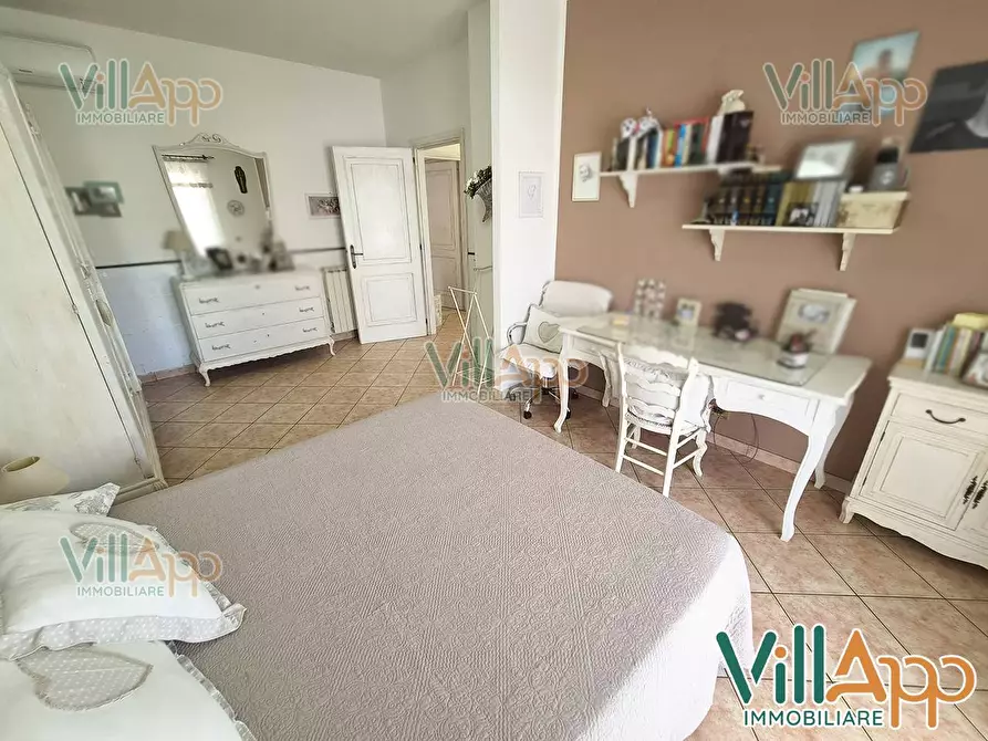 Immagine 34 di Villa in vendita  in Via Malta 20 a Fondi