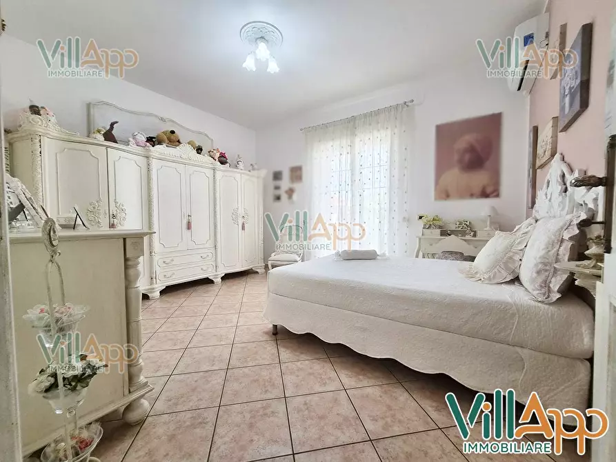 Immagine 32 di Villa in vendita  in Via Malta 20 a Fondi