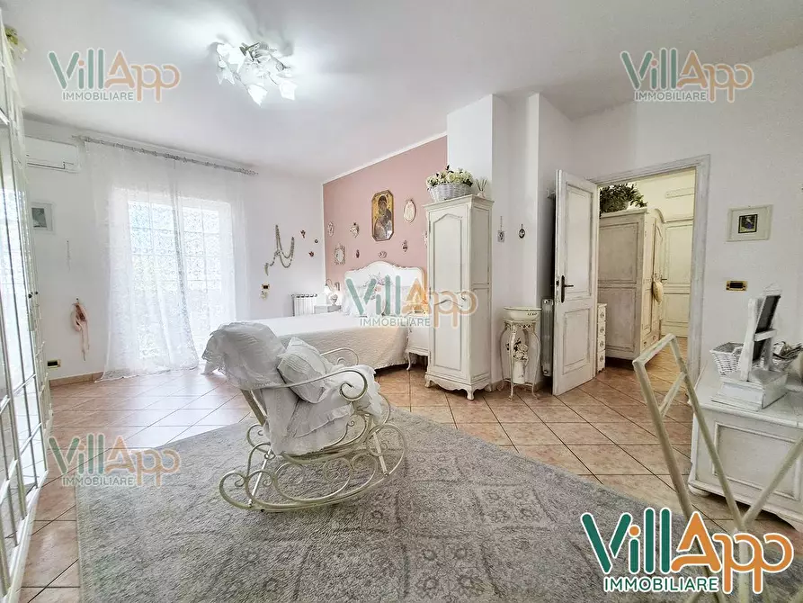 Immagine 15 di Villa in vendita  in Via Malta 20 a Fondi