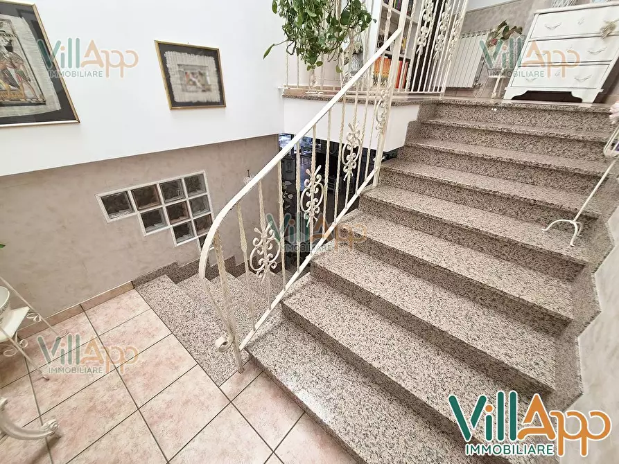 Immagine 11 di Villa in vendita  in Via Malta 20 a Fondi