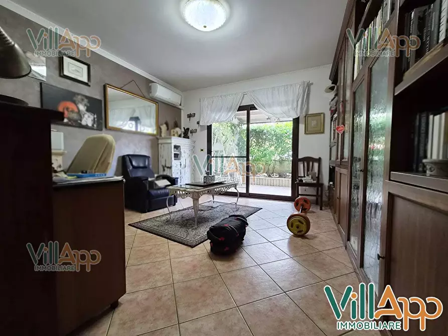 Immagine 8 di Villa in vendita  in Via Malta 20 a Fondi