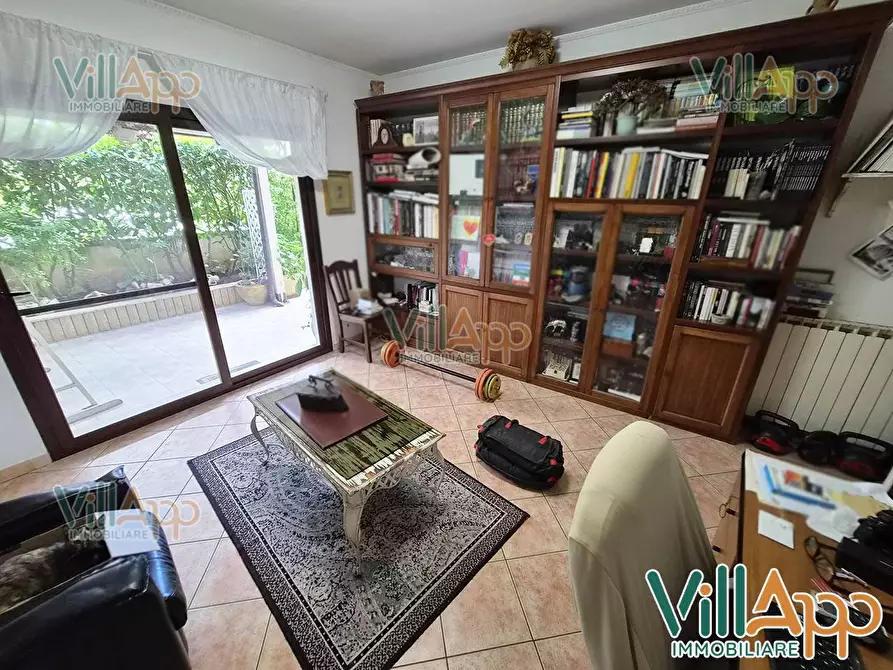 Immagine 30 di Villa in vendita  in Via Malta 20 a Fondi